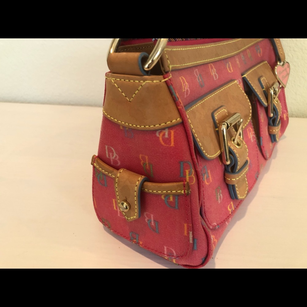 Dooney & Bourke Raspberry Multi Handbag 💗💖 - Picture 5 of 11